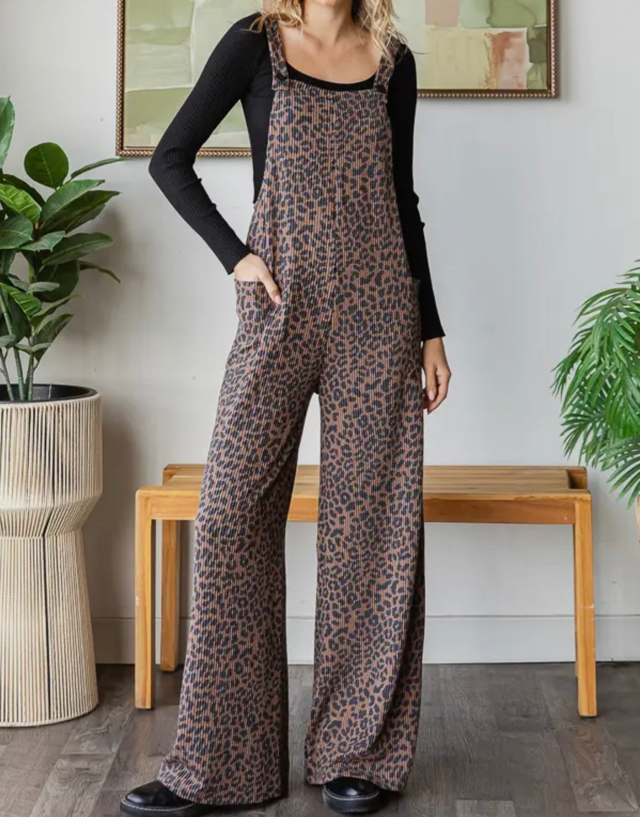 Ribbed Animal Print Relaxed Fit Overall Jumpsuit