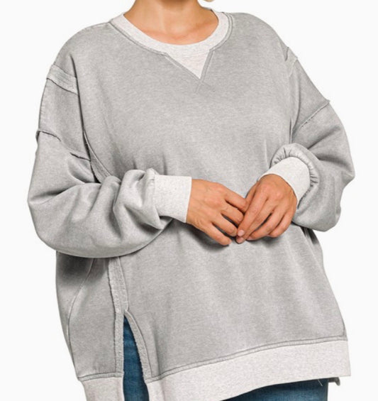 Washed Contrast Trim Pullover