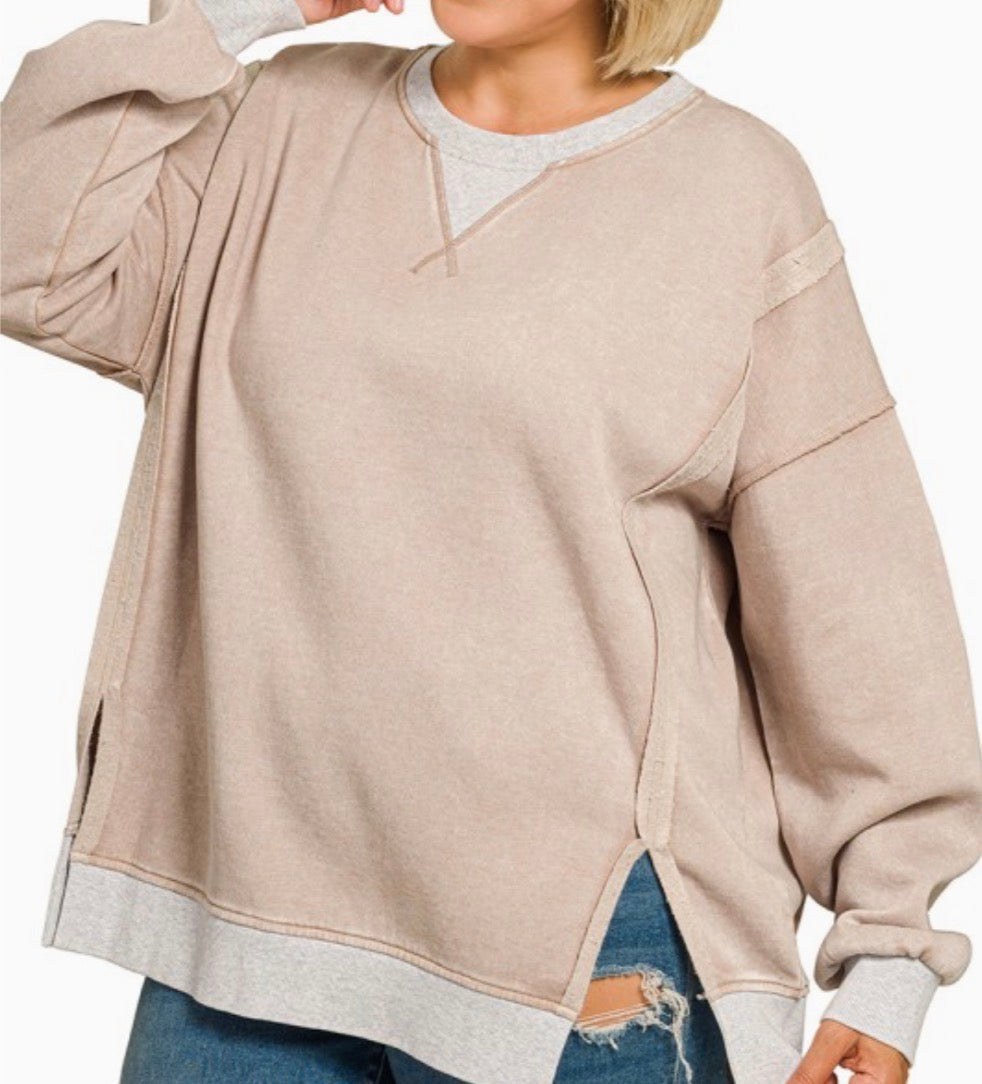 Washed Contrast Trim Pullover