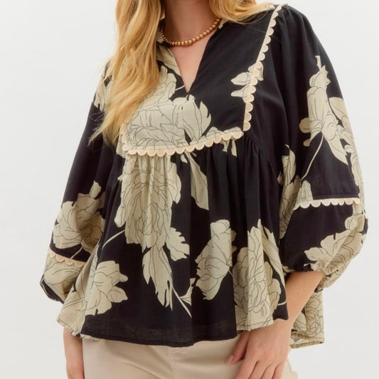 Black Floral 3/4 Sleeve Scalloped Trim Top