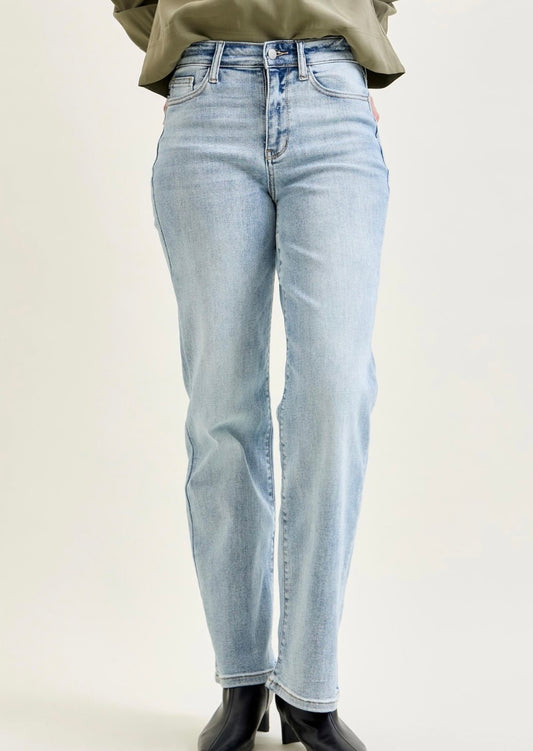 Judy Blue Light Wash High Waisted Straight Leg Jeans - 82501