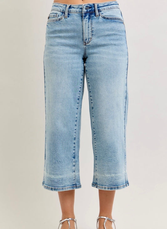 Judy Blue Mid Rise Wide Crop Jeans - 881106