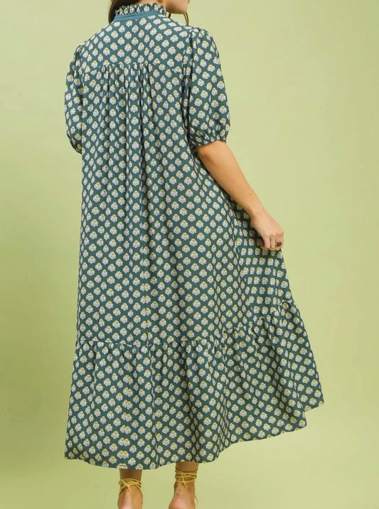 Clover and Lace Scalloped Dress