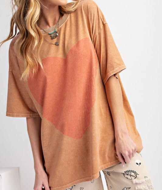 Radiate Love Oversized Graphic